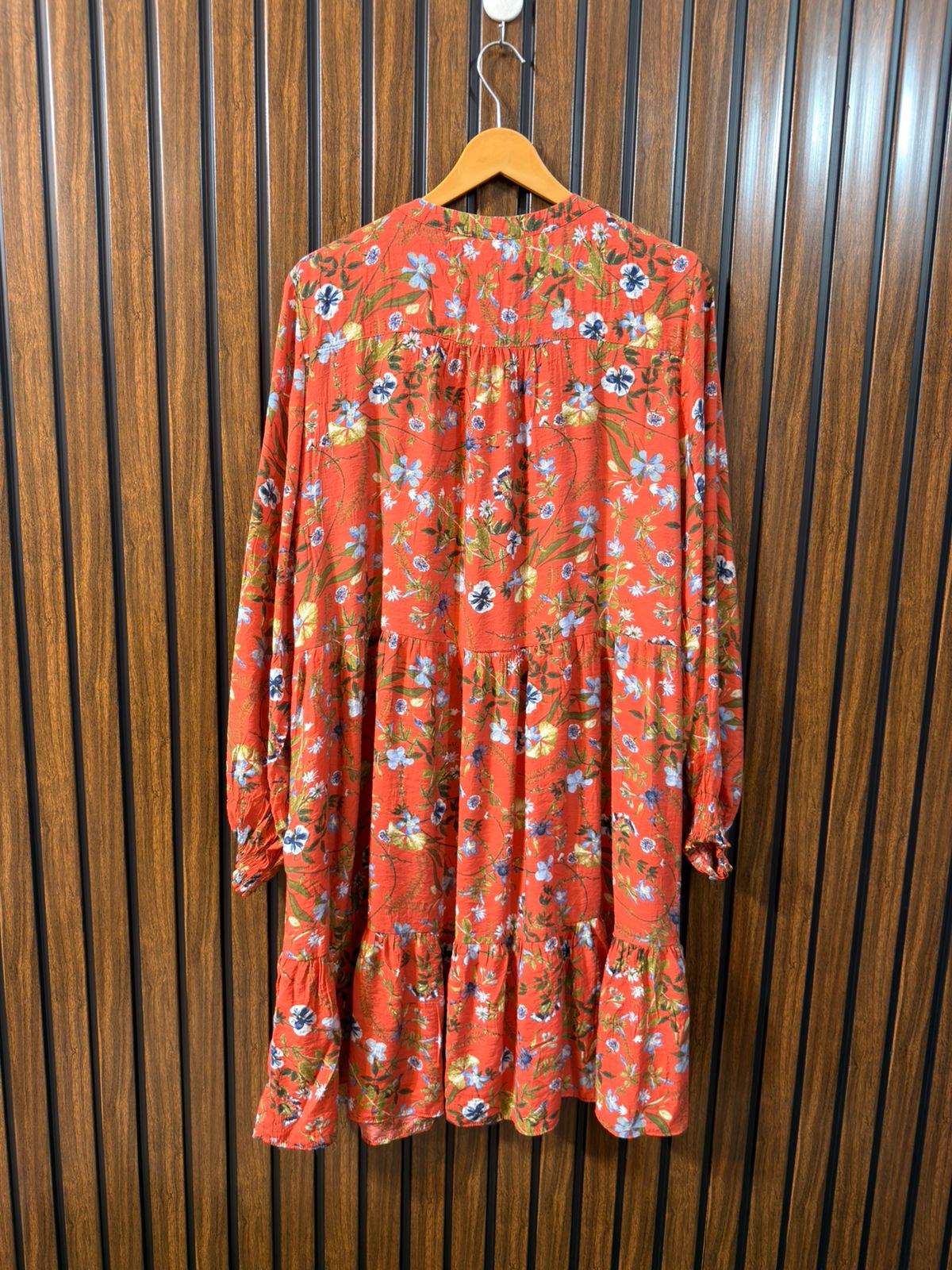 Chest 25  Lenght 38  Fabric Cotton Silk Branded Womens Long Top Online