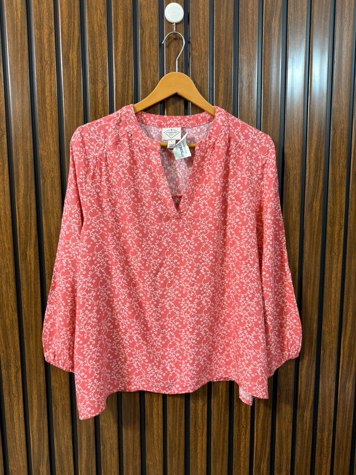Chest 20  Lenght 24  Fabric Cotton Western Ladies Full Sleeve Top