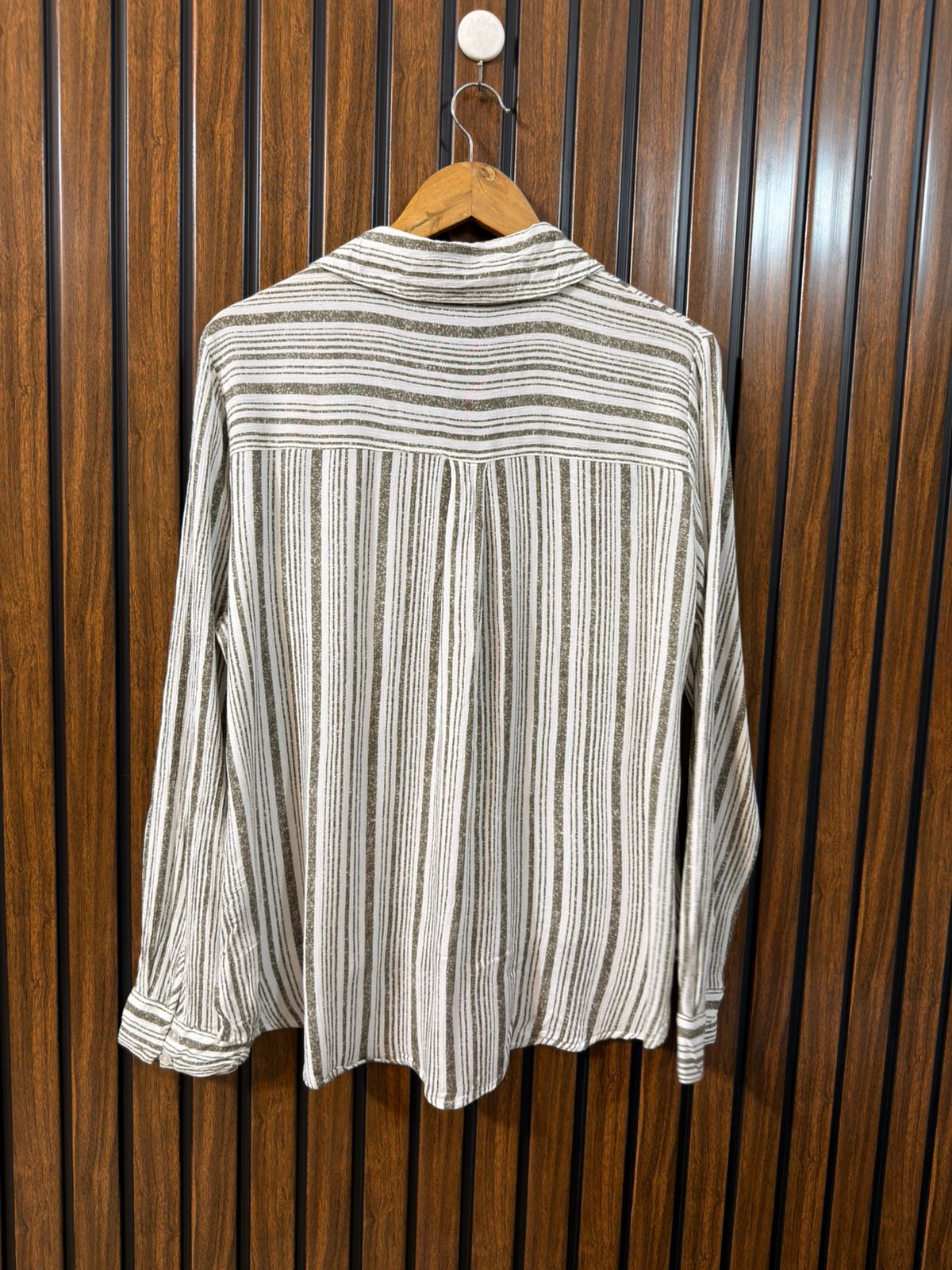 Chest 23  Lenght 25 to 27  Fabric Rayon Women’s Branded Western Full Sleeve Top