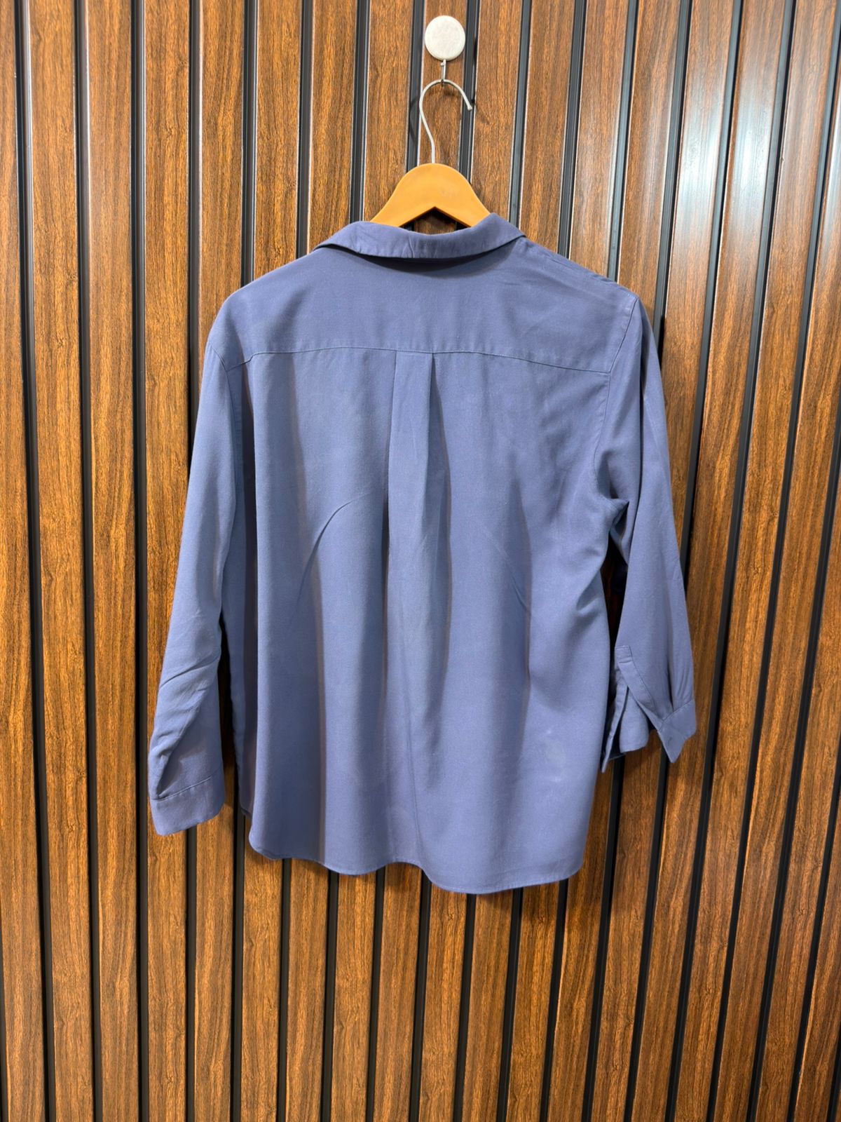 Chest 20  Lenght 25 to 26  Fabric Linen Ladies Branded Western Full Sleeve Top