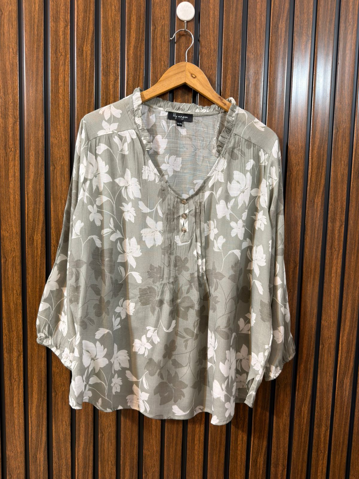 Chest 23  Lenght 27  Fabric georgette Western Branded Women’s Full Sleeve Top