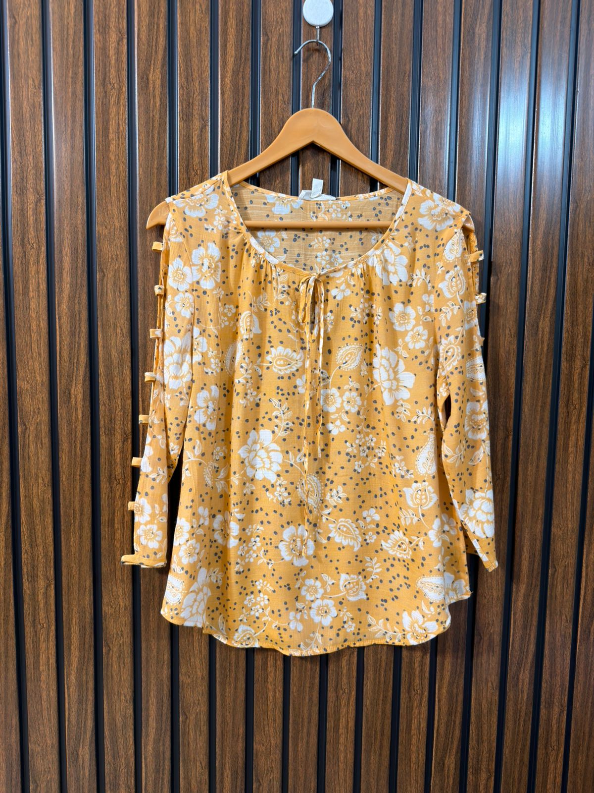 Chest 18  Lenght 27  Fabric georgette Branded Ladies Western Full Sleeve Collection