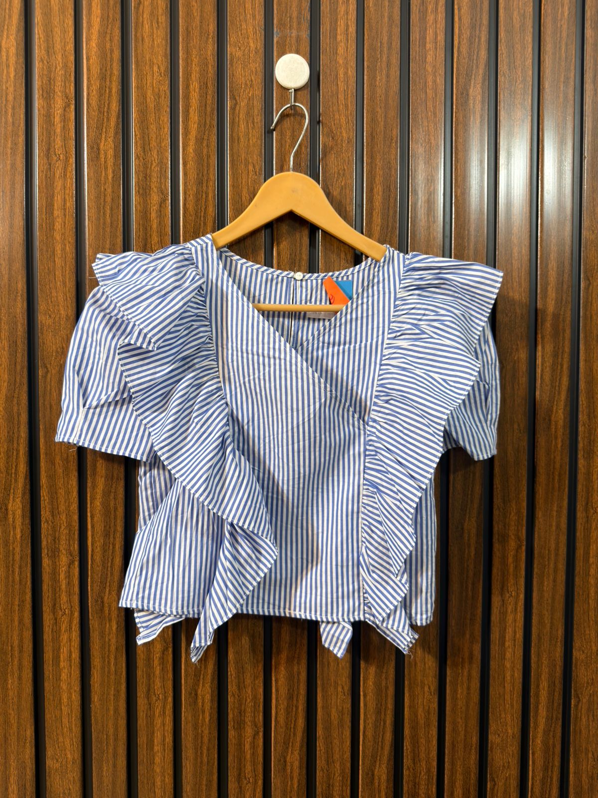 Chest 14  Lenght 16  Fabric Cotton Silk Women's Half Sleeve Top