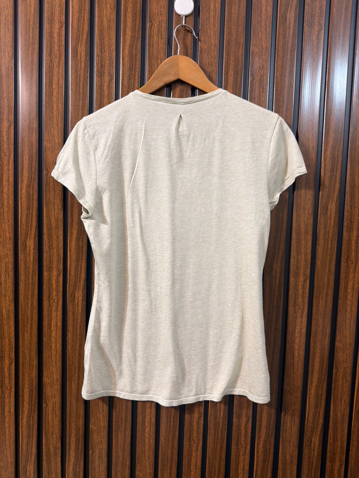 Chest 19  Lenght 25 Branded Womens T Shirt Essentials