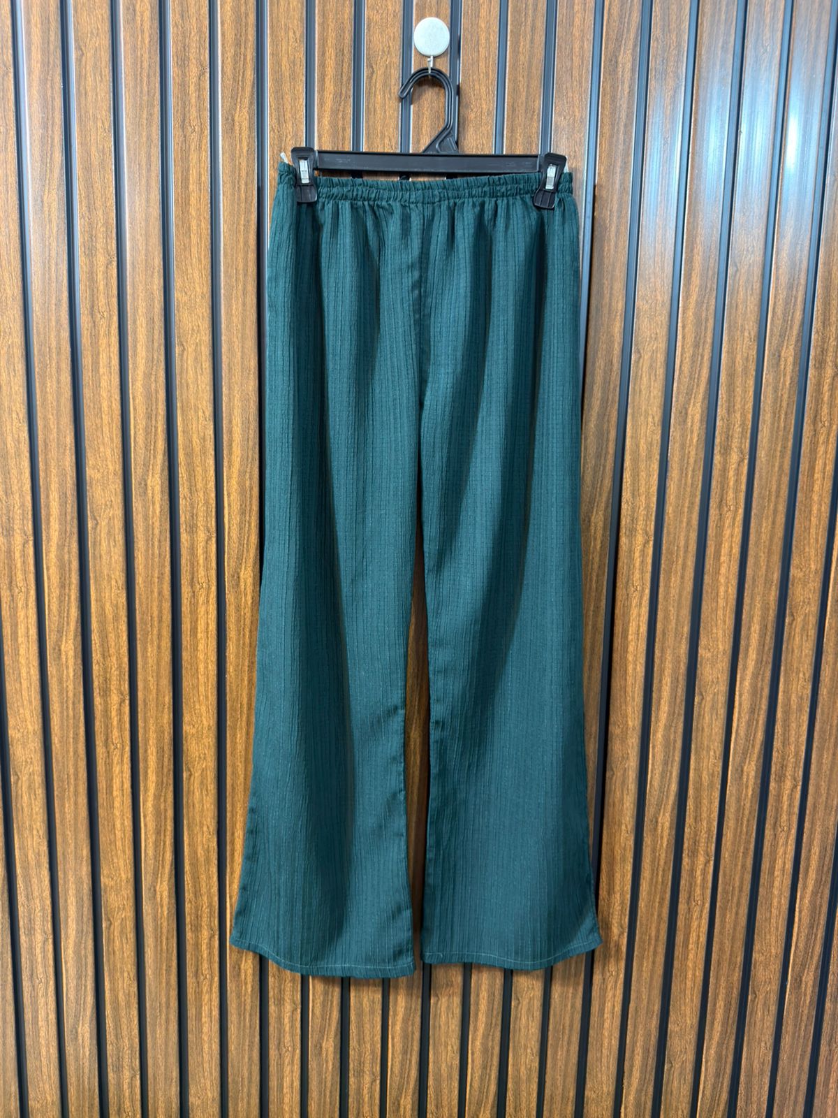 Waist 28  Length 37  Fabric Rayon Women’s Trouser Collection