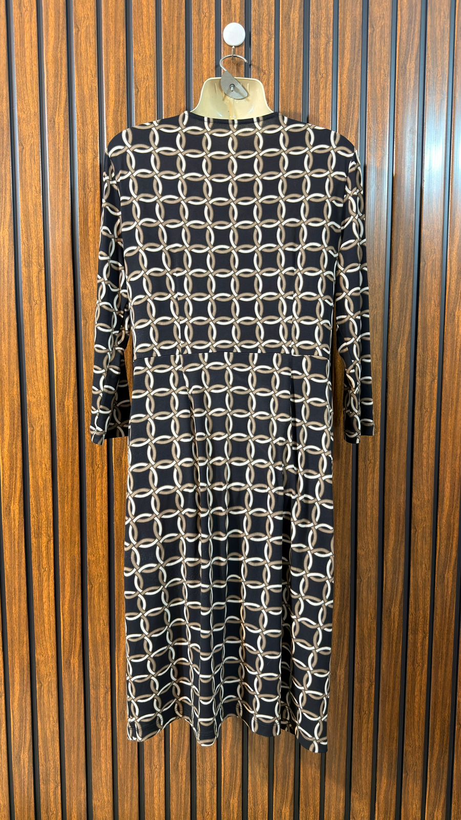 Chest 22  Lenght 42  Fabric Silk Jersey  Western Women’s Maxi