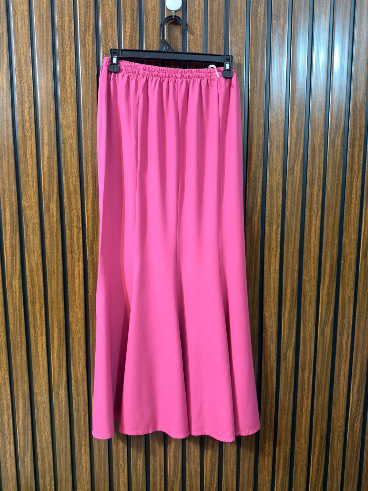 Waist 32  Length 39  Fabric Rayon Women’s Designer Skirt