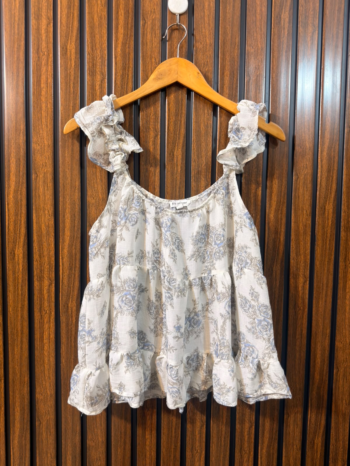 Chest 20  Lenght 22  Fabric georgette Western Sleeveless Top for Women