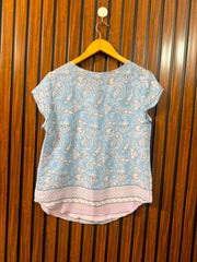 Chest 18 Lenght 26  Fabric Cotton Silk  Western Branded Women's Sleeveless Top