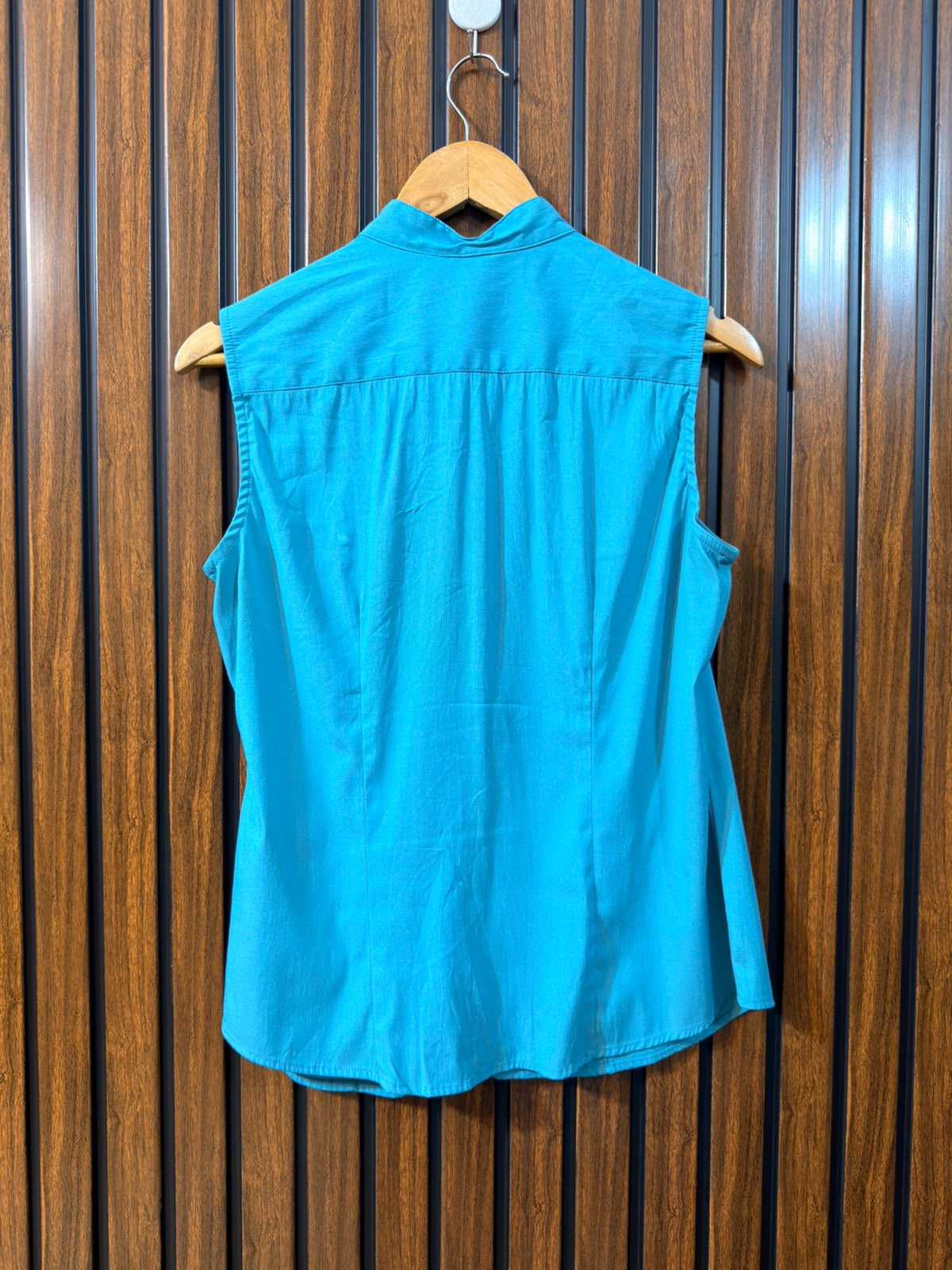 Chest 22  Lenght 24  Fabric cotton silk Women's Sleeveless Top Series