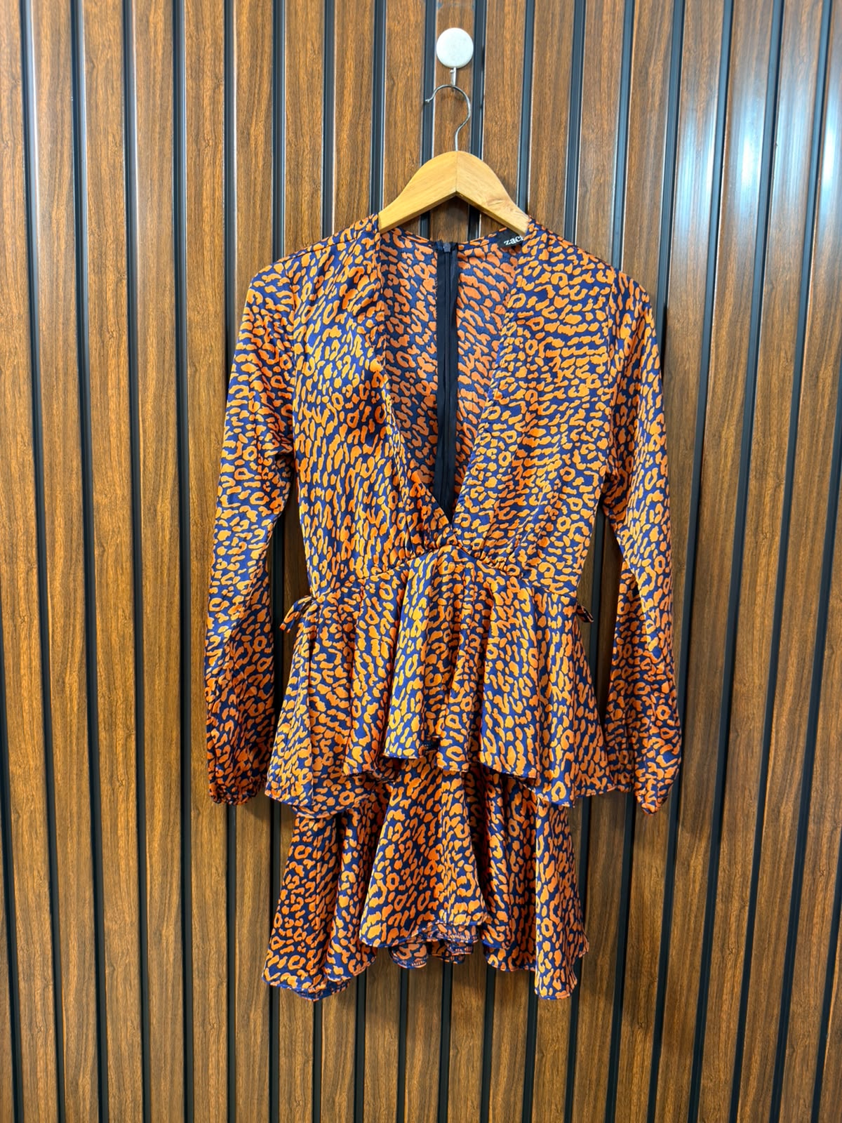 Chest 16  Length 33  Fabric Silk Western Womens Branded Long Top