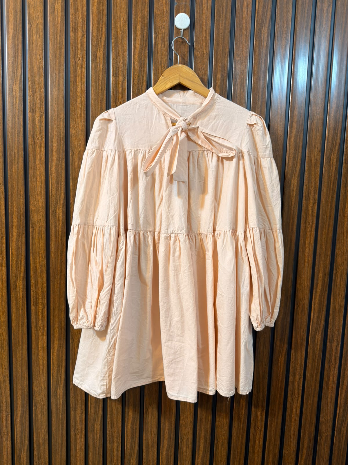 Chest 20  Length 30  Fabric Cotton Western Womens Branded Long Top