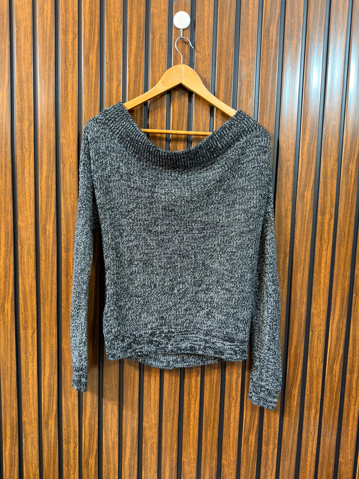Chest 20  Length 24 Western Womens Warm Sweater