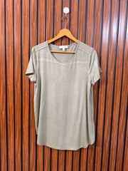 Chest 22  Length 28 to 29 Branded Women Casual T Shirt