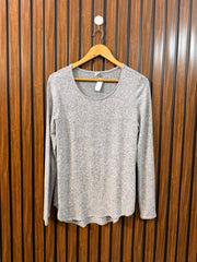 Chest 20  Length 26 to 28 Western Branded Womens Winter Casual Top