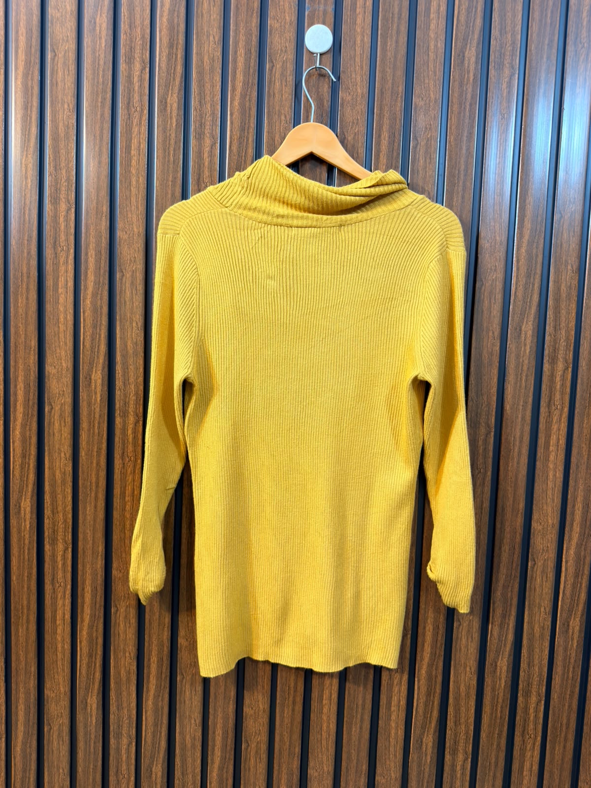 Chest 22  Length 27 Western Branded Womens Winter Wear Collection