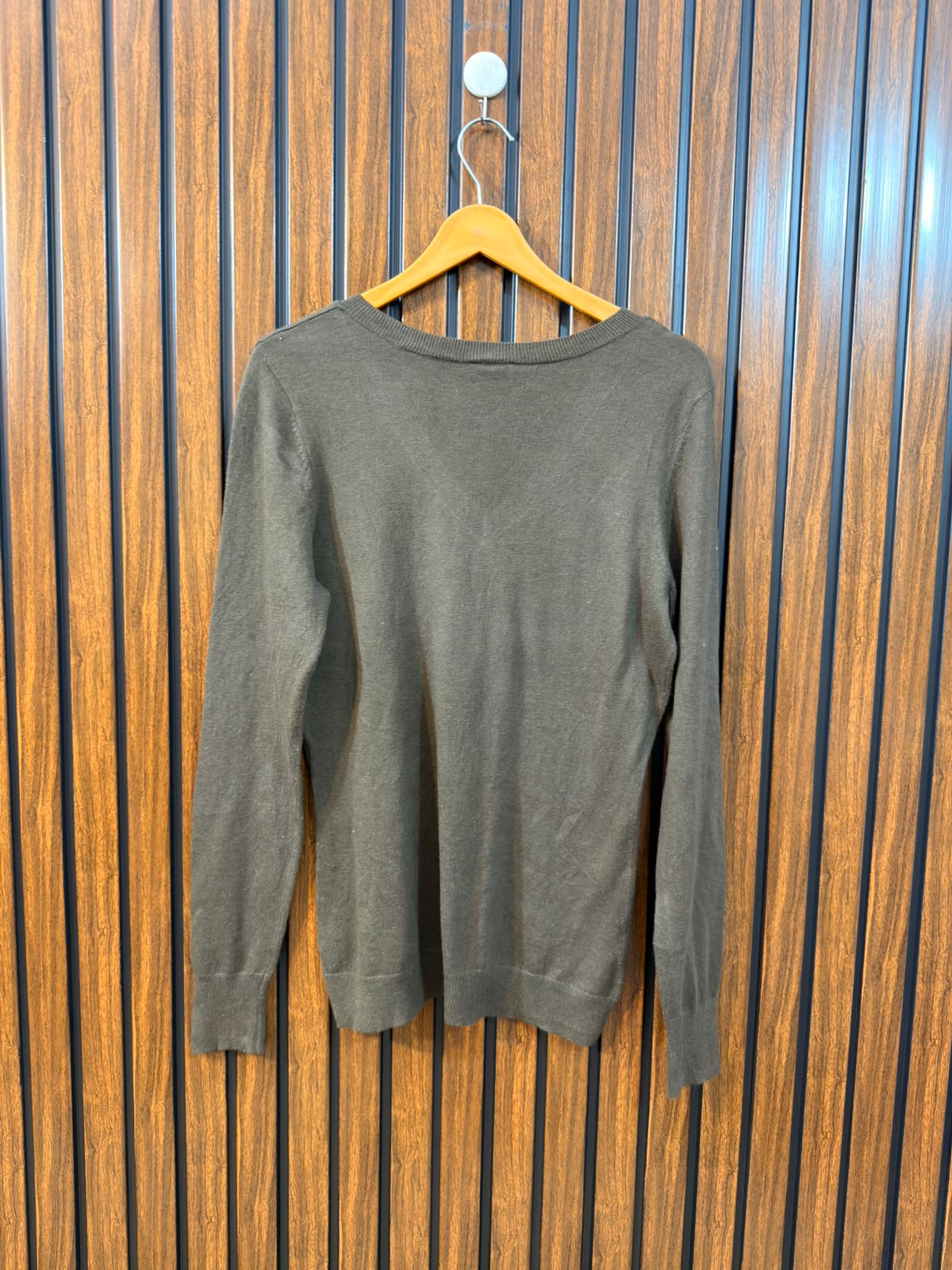 Chest 20  Length 27 Western Branded Womens Winter Collection