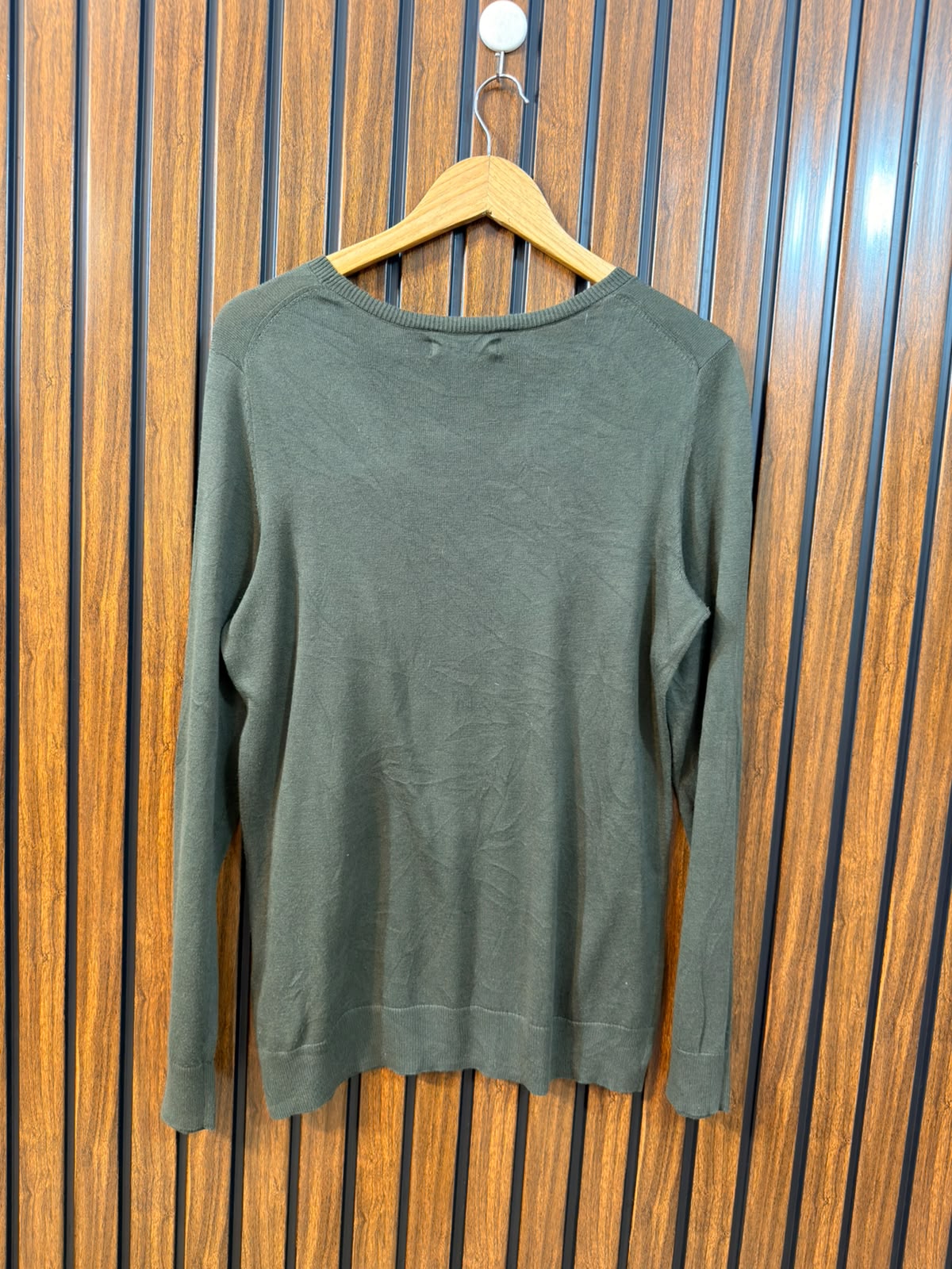 Chest 21  Length 28 Western Branded Womens Winter Clothing