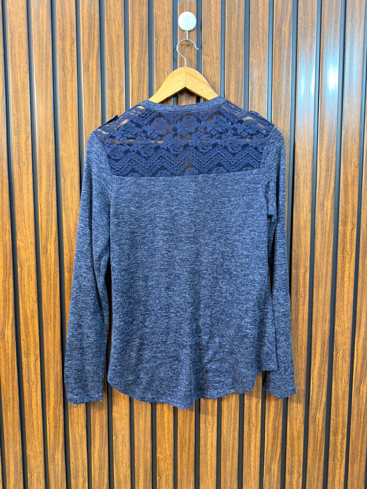 Chest 19  Length 26 Western Branded Womens Winter Daily Wear