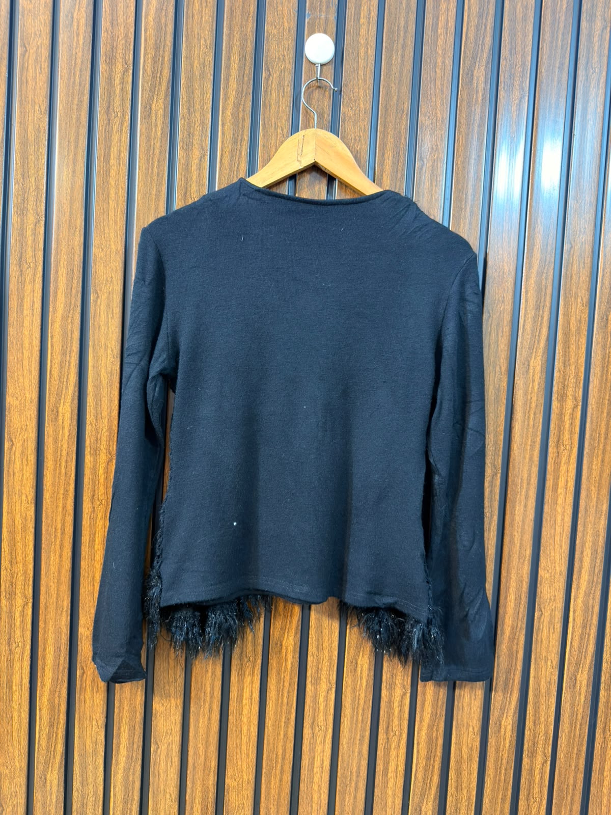 Chest 19  Length 23 Western Branded Womens Comfortable Winter Top