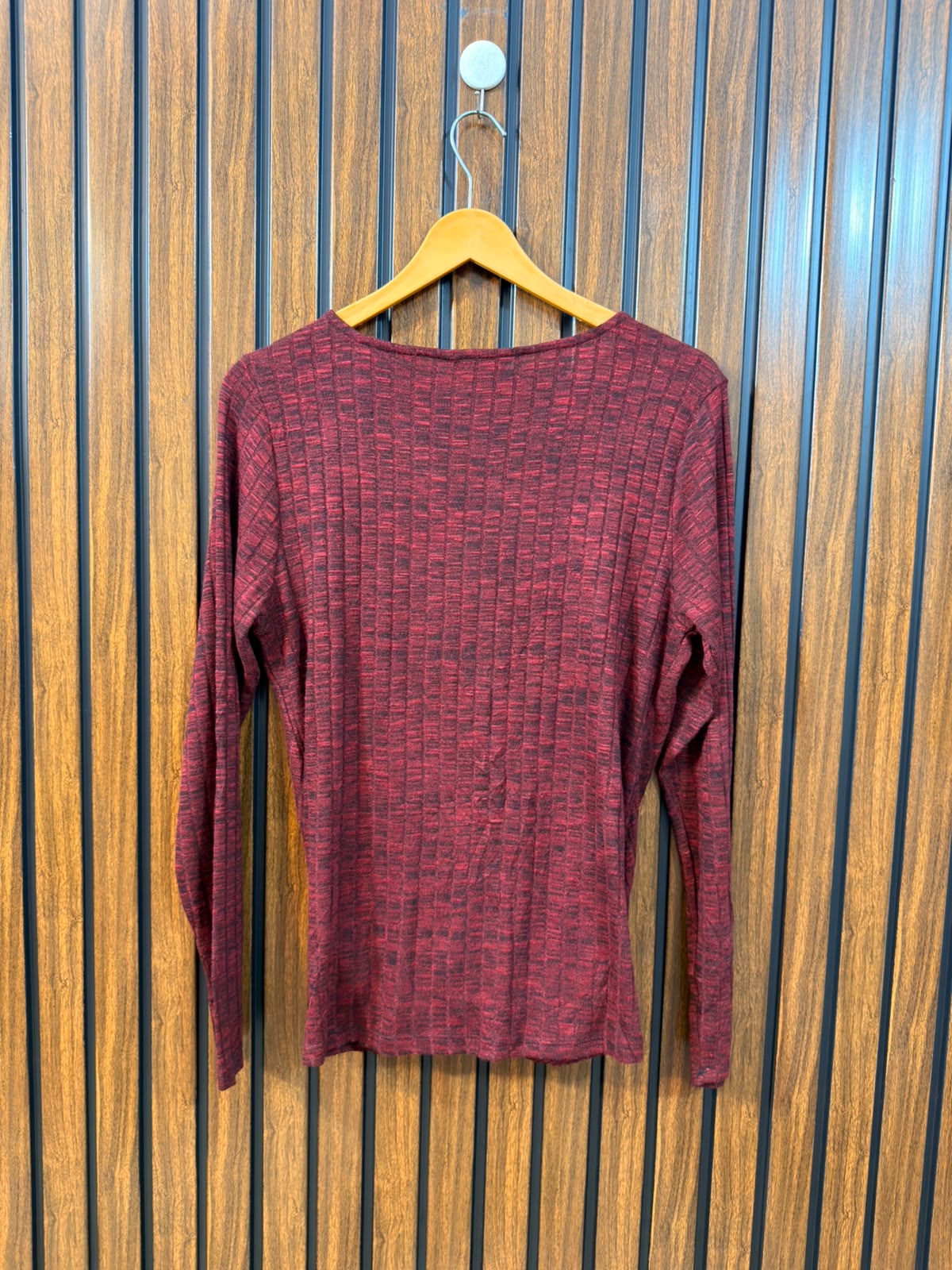 Chest Medium  Length 26 Western Branded Womens Warm Wear Top