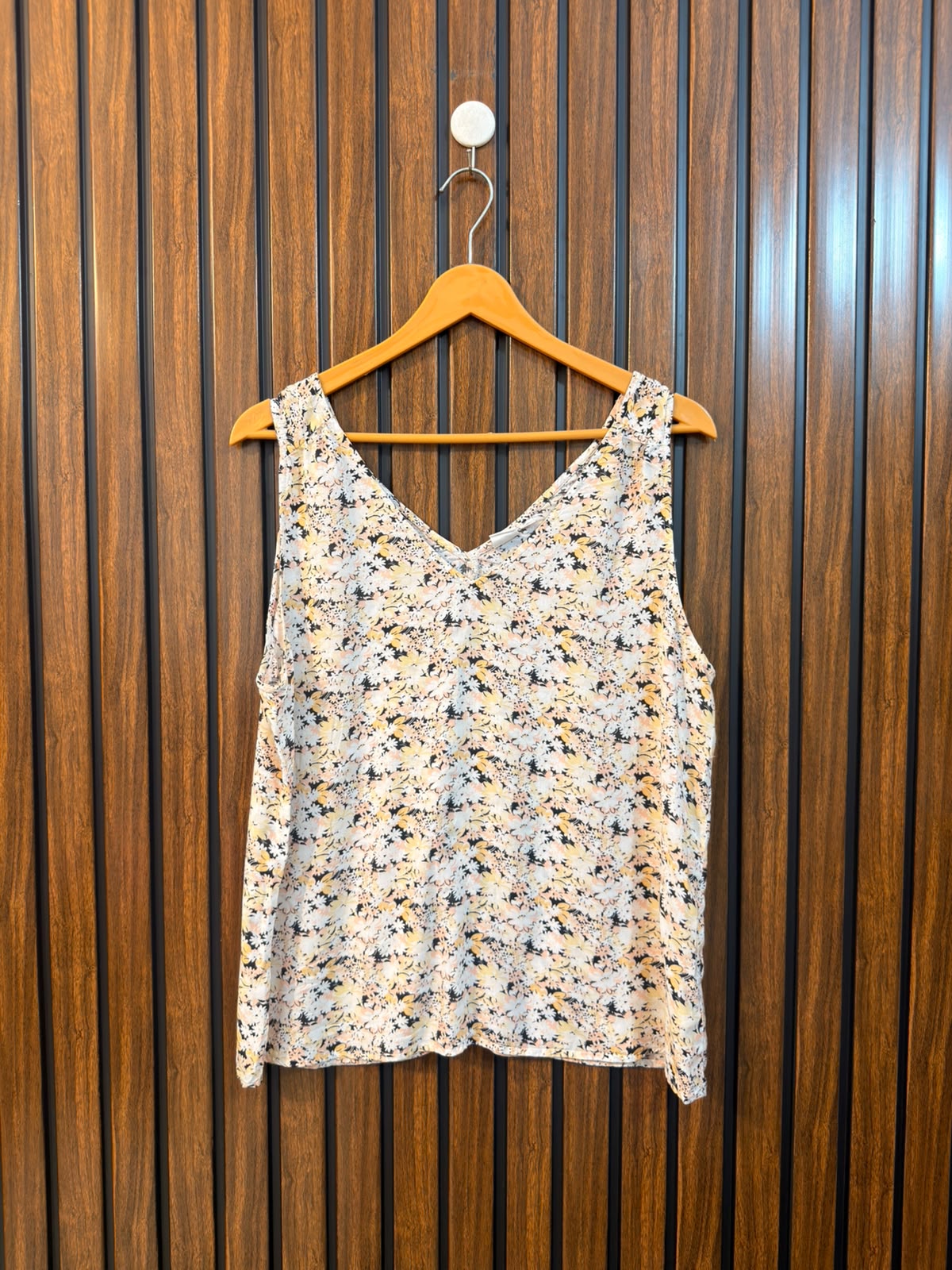 Chest 20  Length 24  Fabric linen Western Branded Womens Top Collection