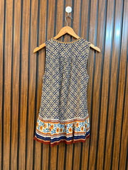Chest 18  Length 19 to 25  Fabric Rayon Womens Western Branded Sleeveless Top