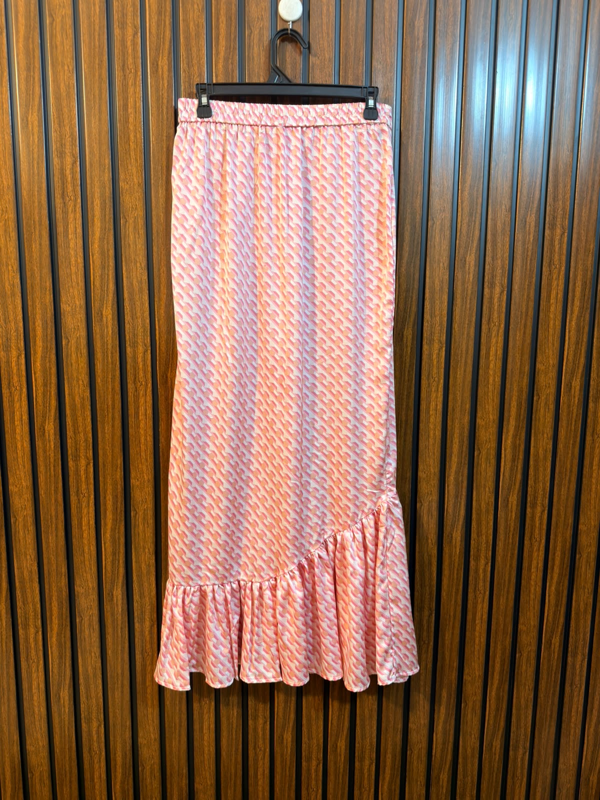 Waist 32  Lenght 41  Fabric silk Western Women's Clothing Skirt