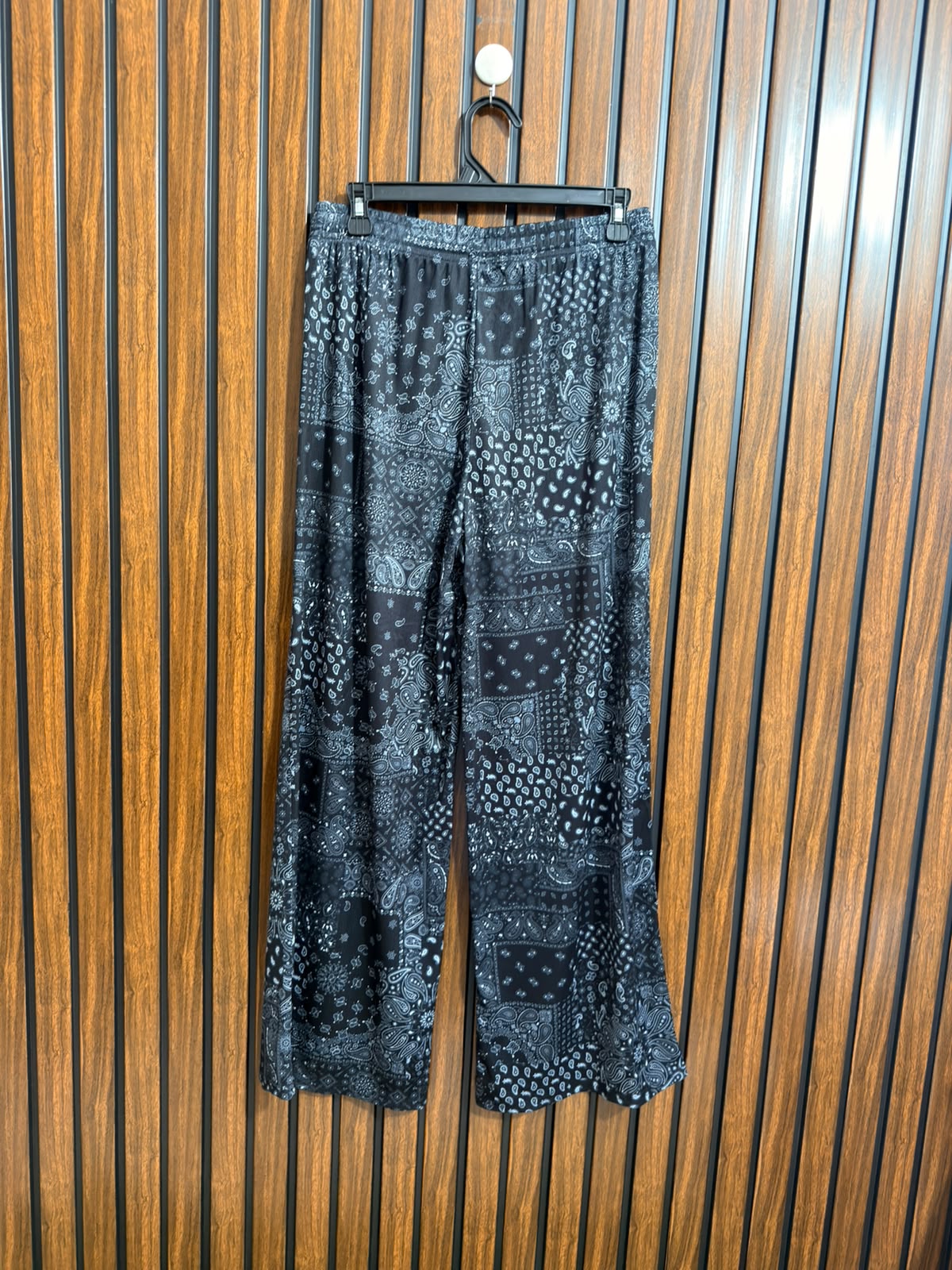 Waist 30  Length 39  Fabric Silk Jersey Western Branded Womens Trouser Clothing Wear