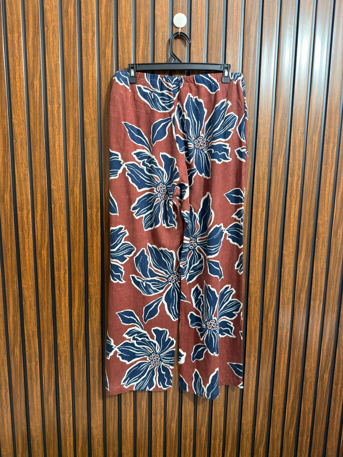 Waist 32  Length 39  Fabric Cotton Western Branded Womens Trouser Collection Store