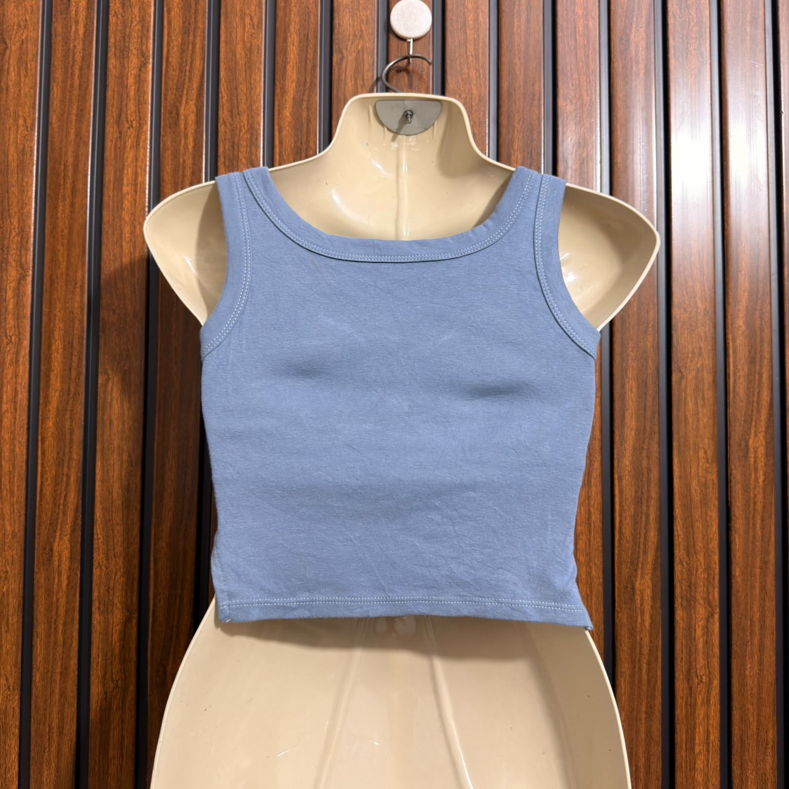 Chest 17  Length 14  Fabric Jersey Western Branded Womens Crop Top Wear