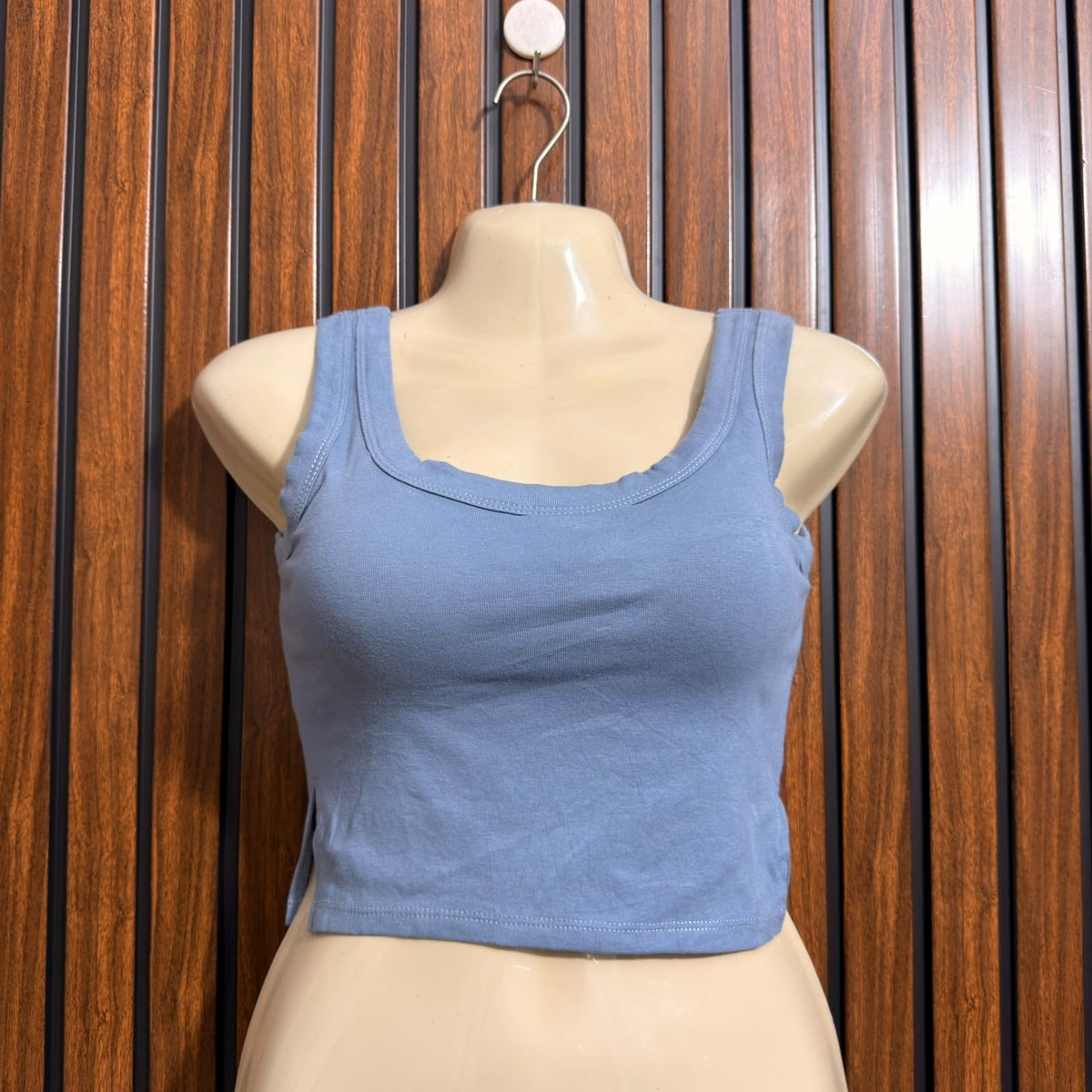 Chest 17  Length 14  Fabric Jersey Western Branded Womens Crop Top Wear