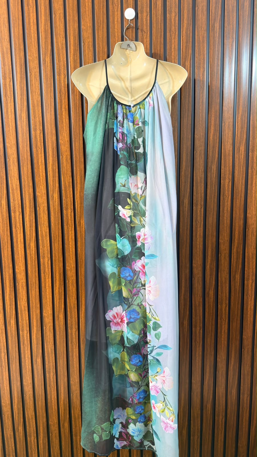 Chest 20  Lenght 54  Fabric Chiffon Western Ladies Long Maxi Collection