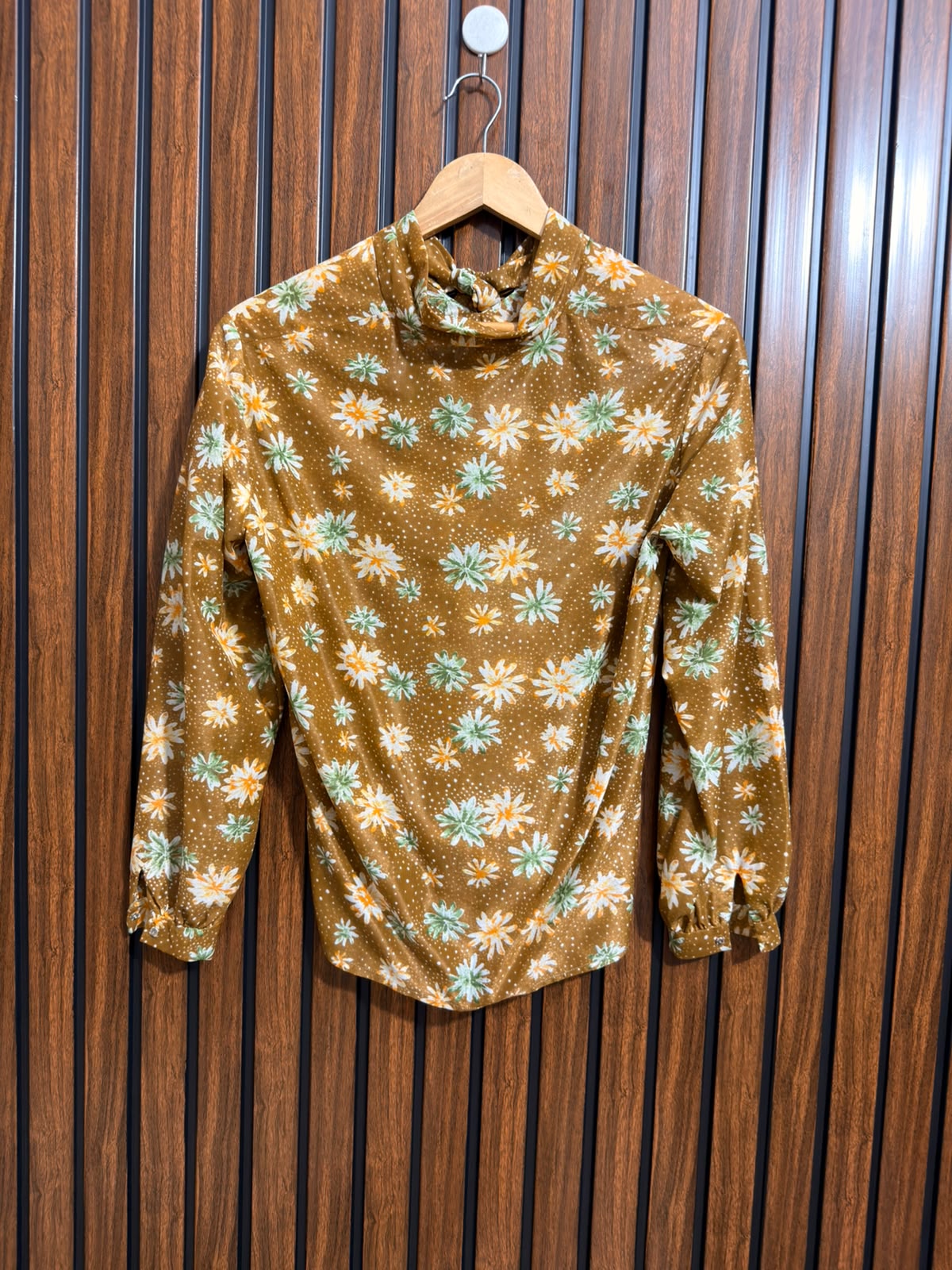 Chest 19  Lenght 24  Fabric silk Womens Branded Western Full Sleeve Top