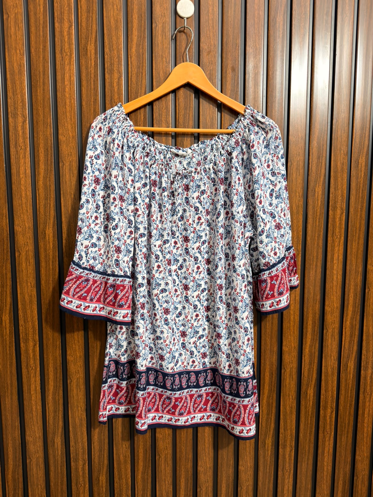 Chest 22  Lenght 29  Fabric linen Womens Western Full Sleeve Top