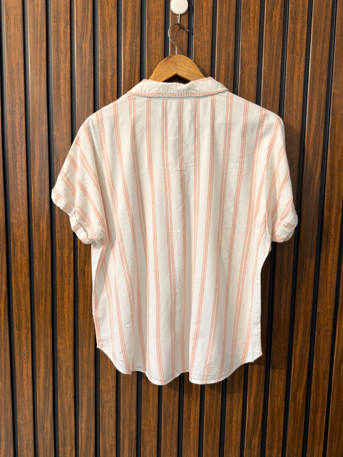 Chest 22  Lenght 22  Fabric linen  Womens Branded Top Half Sleeve