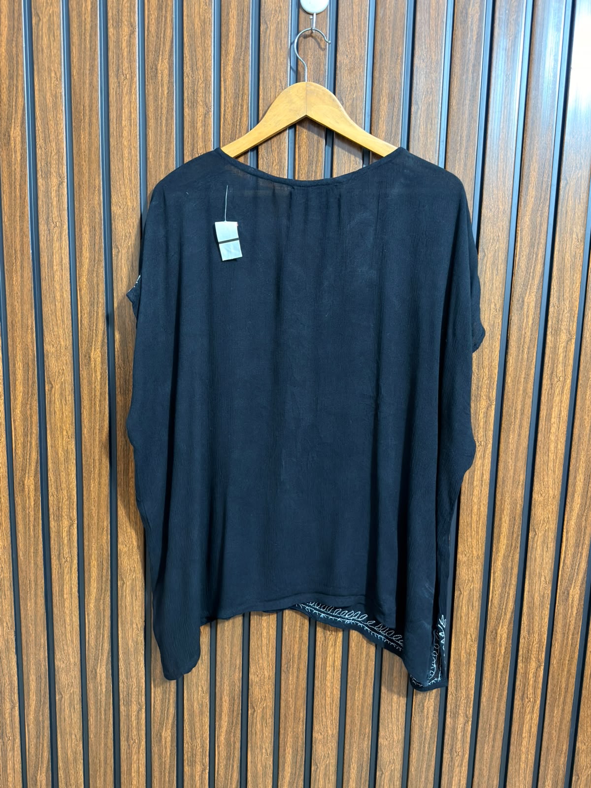 Chest xl  Lenght 29  Fabric cotton Western Branded Half Sleeve Top