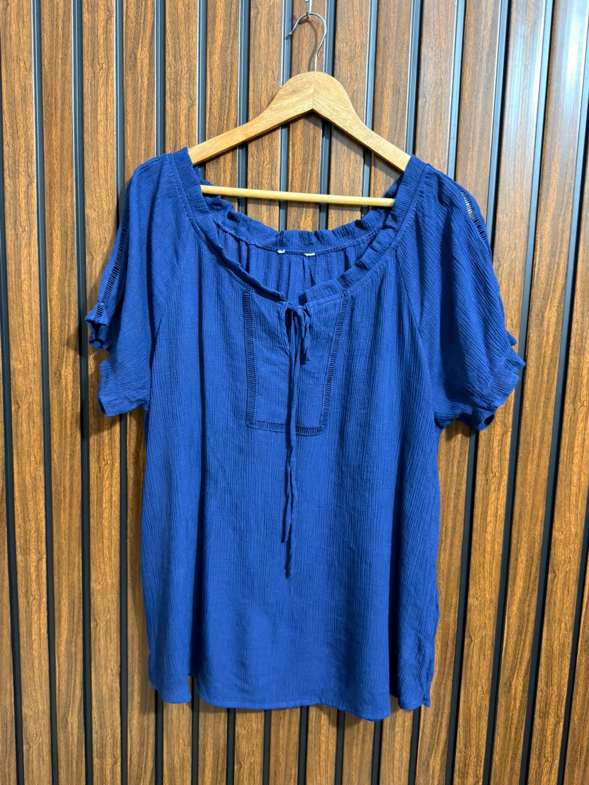 Chest 23  Lenght 28  Fabric Georgette Branded Womens Half Sleeve Wear