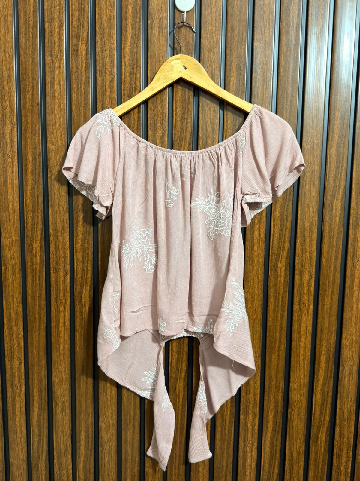 Chest 17  Lenght 19  Fabric Cotton Womens Western Top