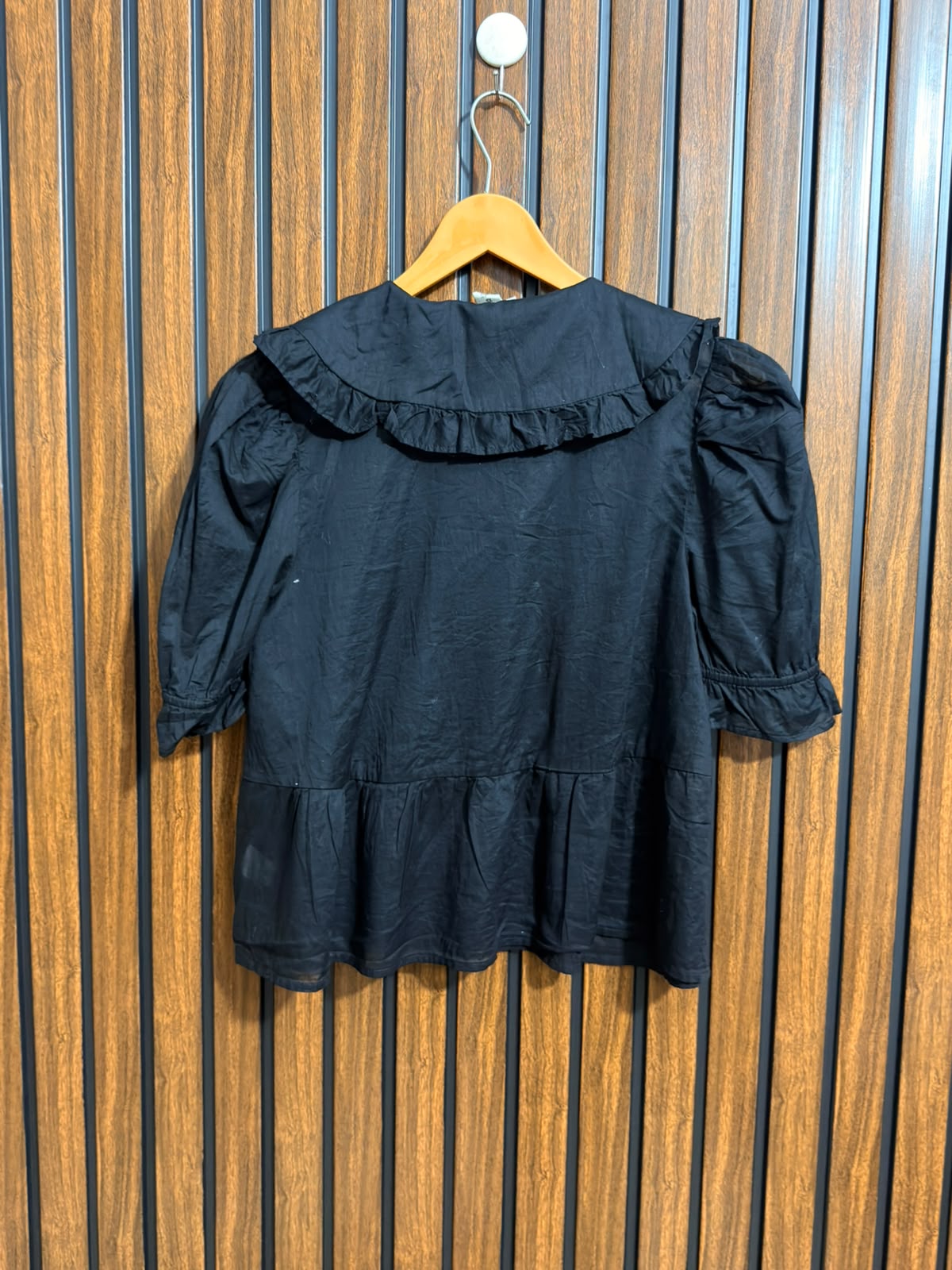 Chest 17  Lenght 21  Fabric Cotton Branded Western Half Sleeve