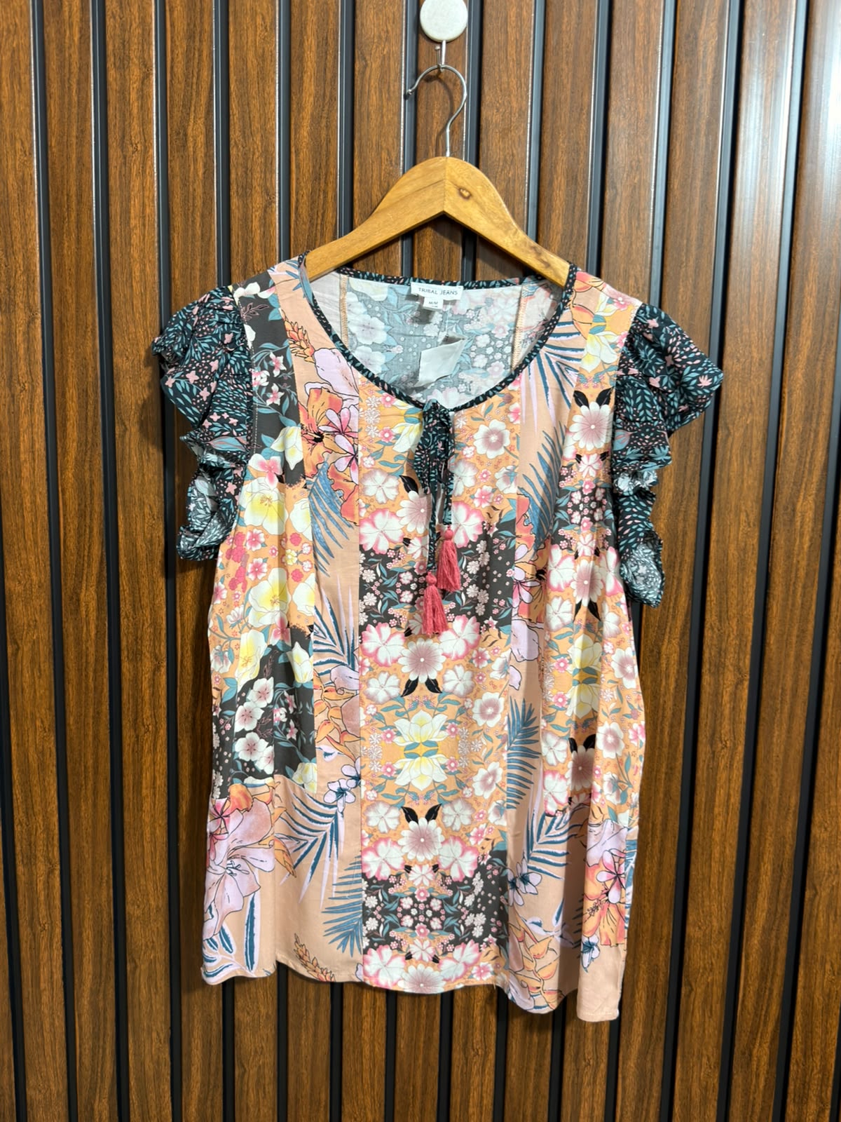 Chest 20  Lenght 35  Fabric Linen Womens Half Sleeve Wear