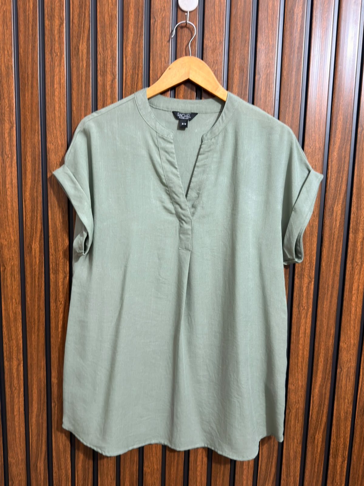 Chest 20  Lenght 29  Fabric cotton Branded Half Sleeve Top