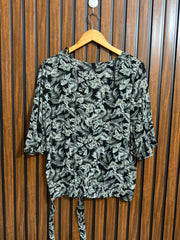 Chest 20  Lenght 23  Fabric rayon Branded Womens Half Sleeve Top