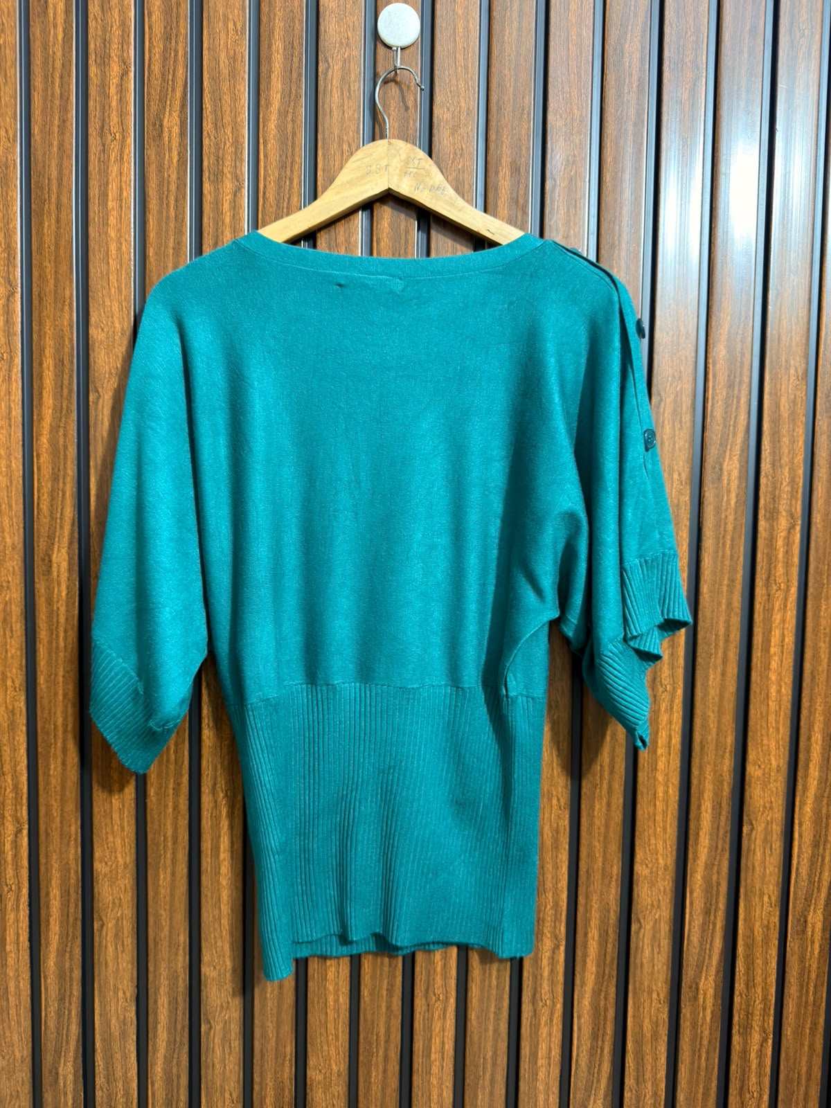 Chest 20  Lenght 26 Western Branded Womens Sweater
