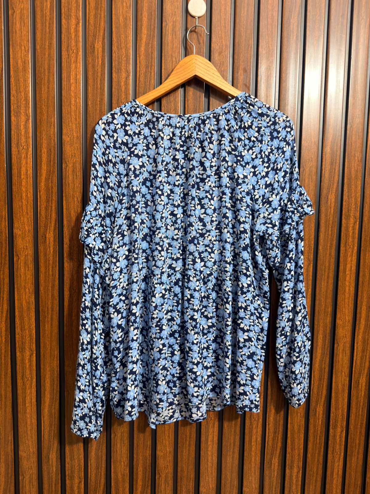 Chest 22  Lenght 26  Fabric Rayon Womens Full Sleeve Top Collection