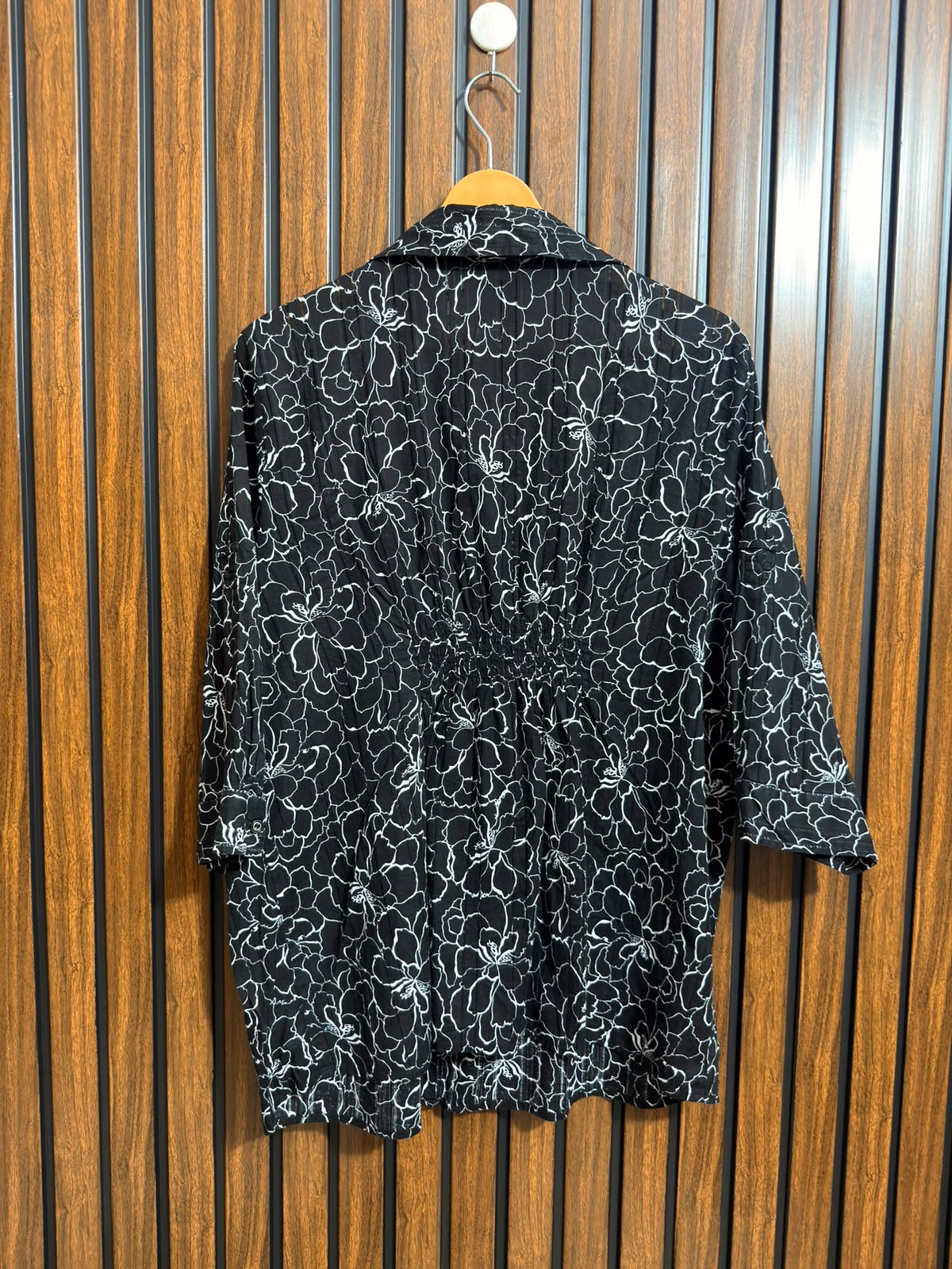 Chest 21  Lenght 29  Fabric Cotton Western Ladies Full Sleeve Top