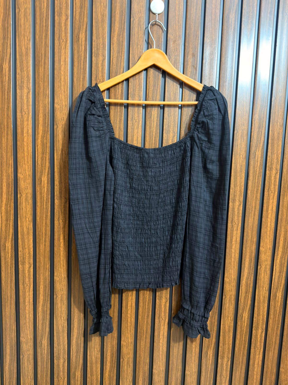 Chest Xl  Lenght 22  Fabric Cotton Womens Western Full Sleeve Top Wear