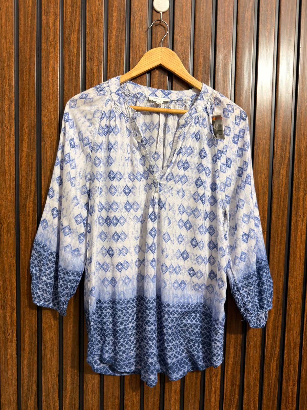 Chest 19  Lenght 29  Fabric Linen Western Branded Womens Full Sleeve Top Collection