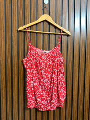 Chest 21  Lenght 26  Fabric linen Ladies Sleeveless Top
