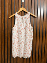 Chest 19  Lenght 27  Fabric linen Ladies Western Sleeveless Top